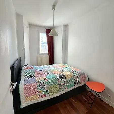2 Bedrooms Cosy Appartement Paris