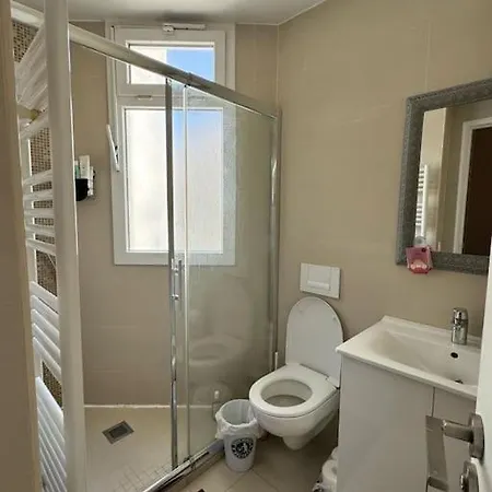 2 Bedrooms Cosy Appartement